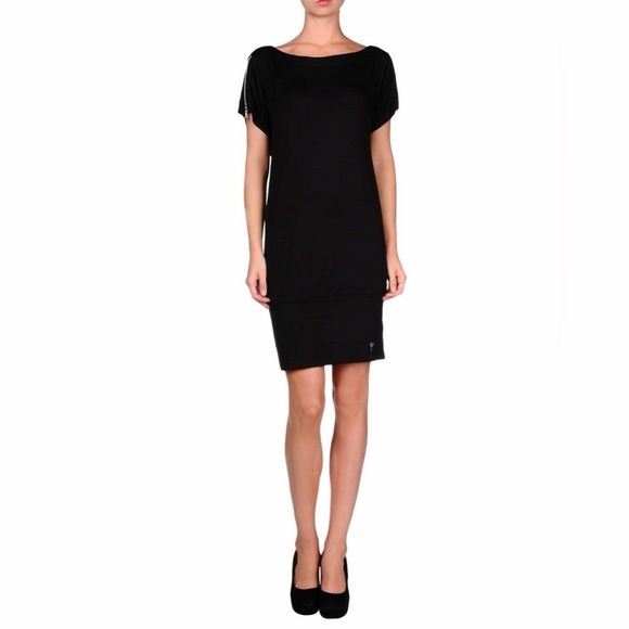Love Moschino Dresses & Skirts - Love Moschino black viscose dress in size US8